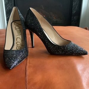 Women’s pumps
